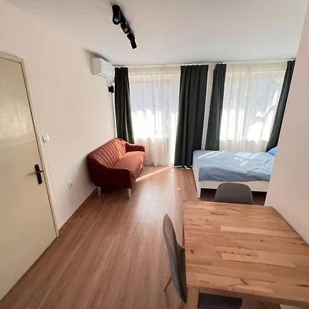아파트 Sunny Nest
